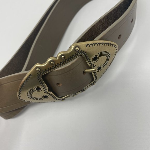 Isbel Marant | Bucky Belt in Khaki - Picture 6 of 8